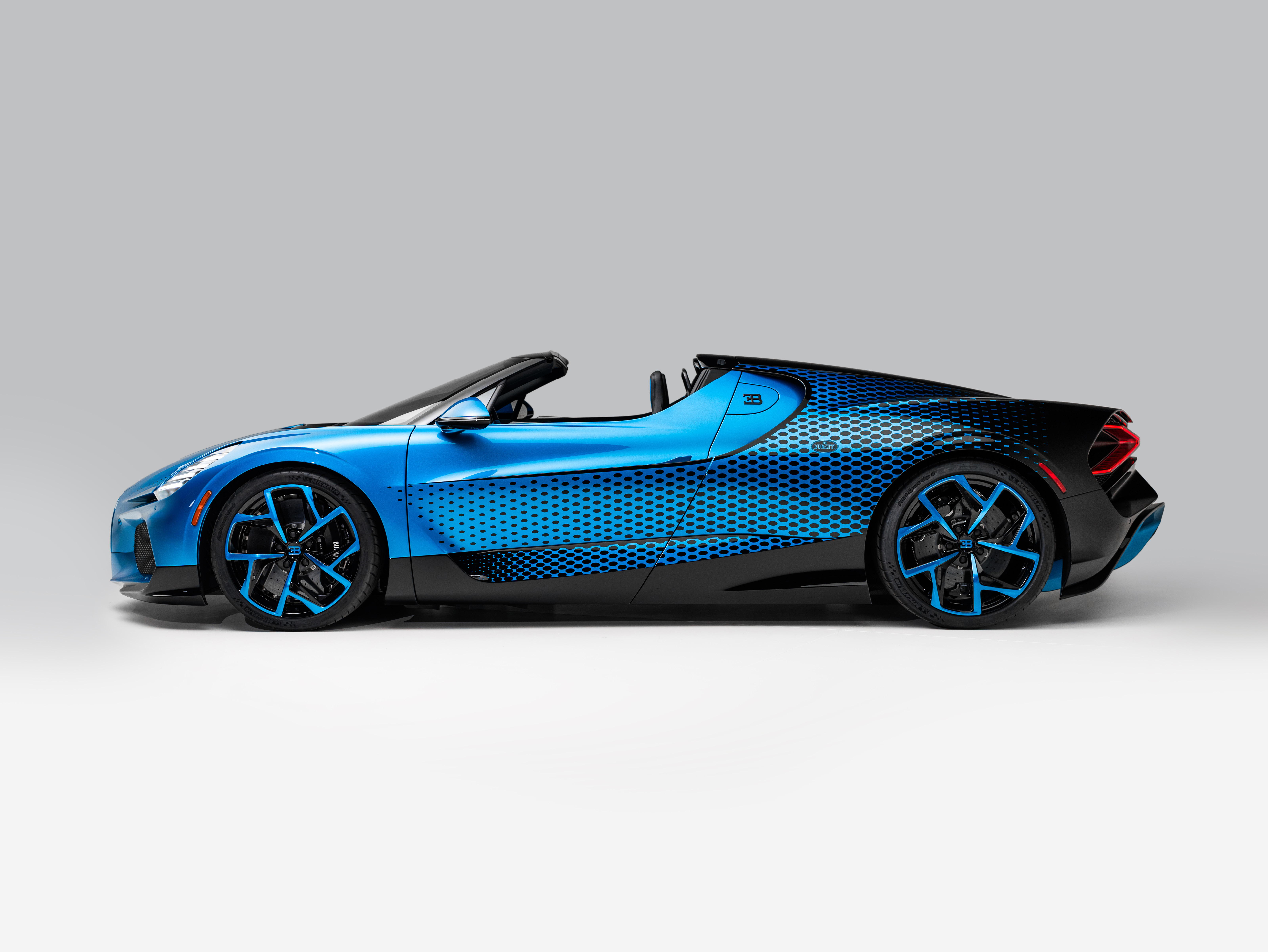 W16 Mistral 'Fly Bug', Bugatti Sur Mesure, 2026.